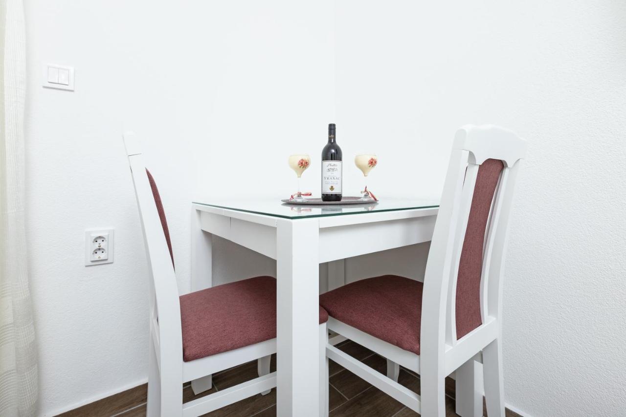Apartments Natasa Radovici Extérieur photo